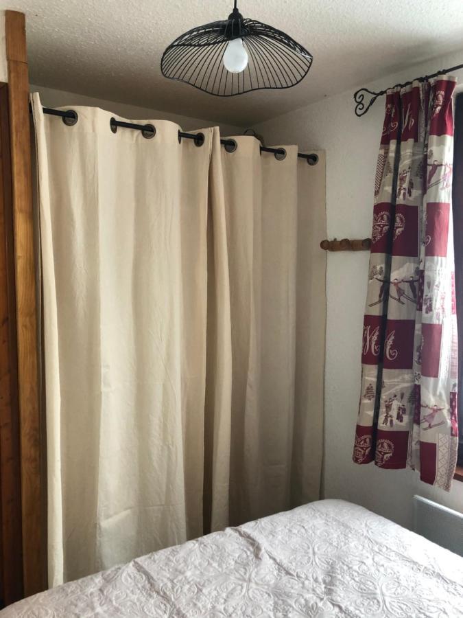 Appartement Rez De Jardin Montee De L'Alpe D'Huez La Garde  Luaran gambar